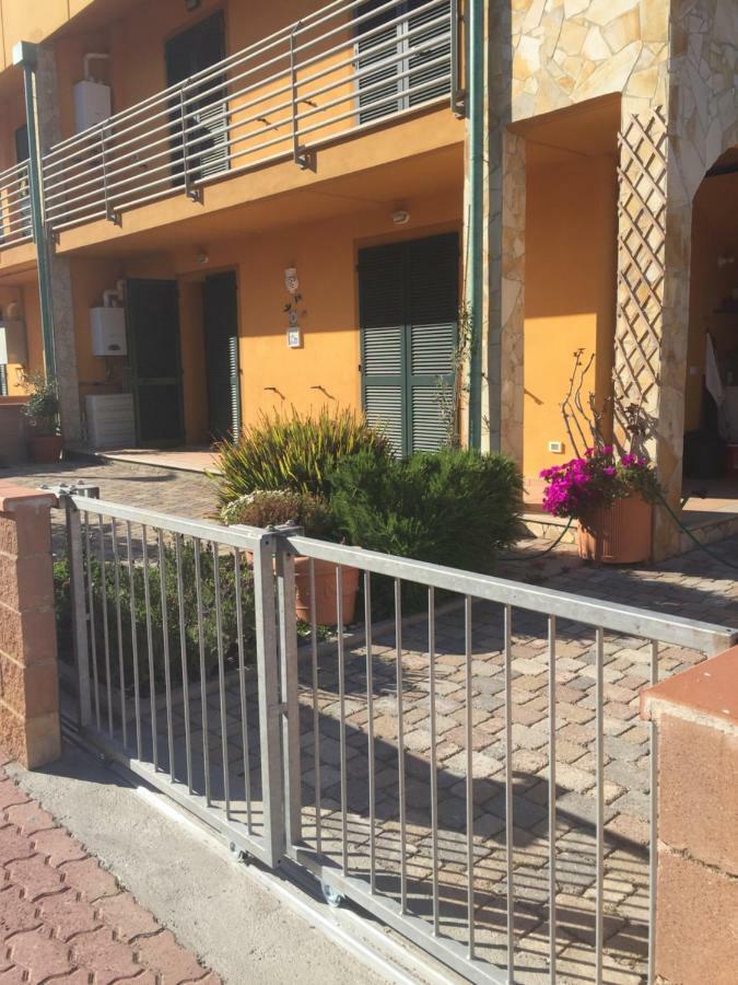 La Casa Di Anita Villa Рио Марина Екстериор снимка